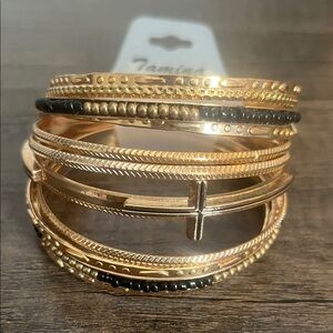 Tamina Elegant Gold and Black Bracelet Set